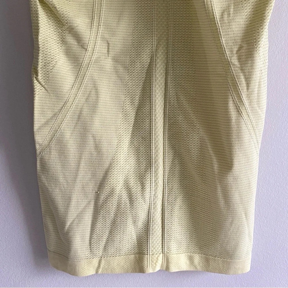 LULULEMON Yellow Swiftly Tech Racerback Tank Top Full  Length Size 4 - Picture 8 of 9